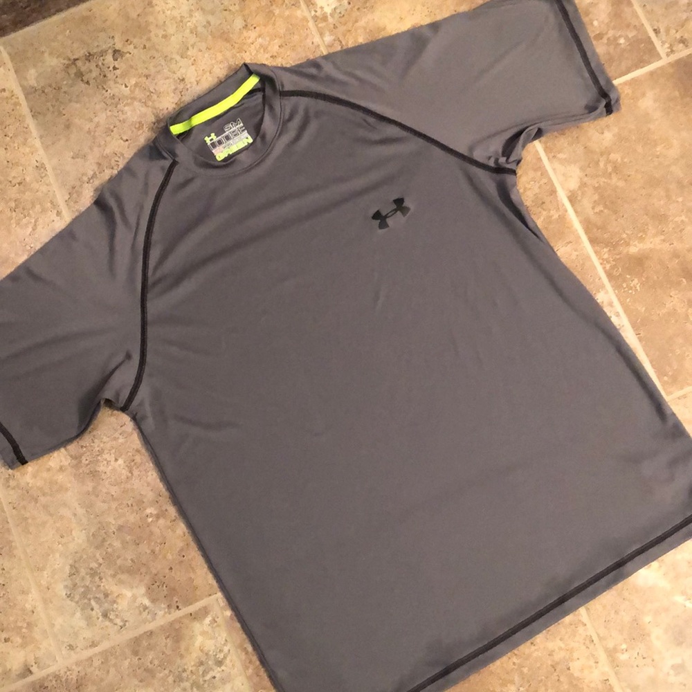 Under Armour heatgear (loose) men’s athletic T